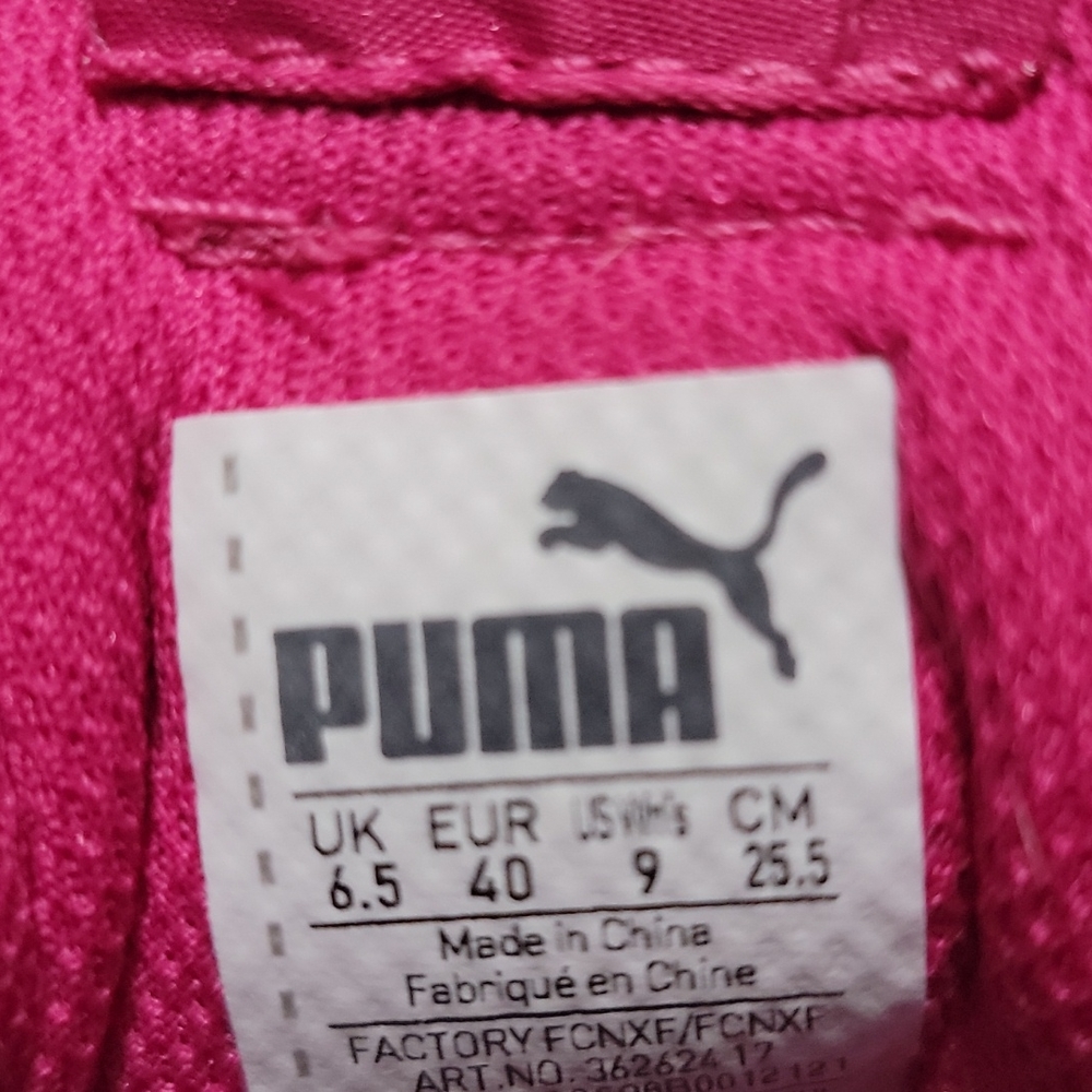 Puma - Picture 4 of 6